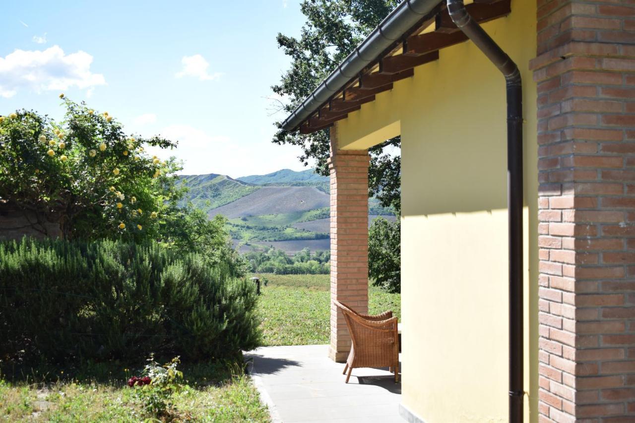 Villa Casetti B&B Fontanelice エクステリア 写真